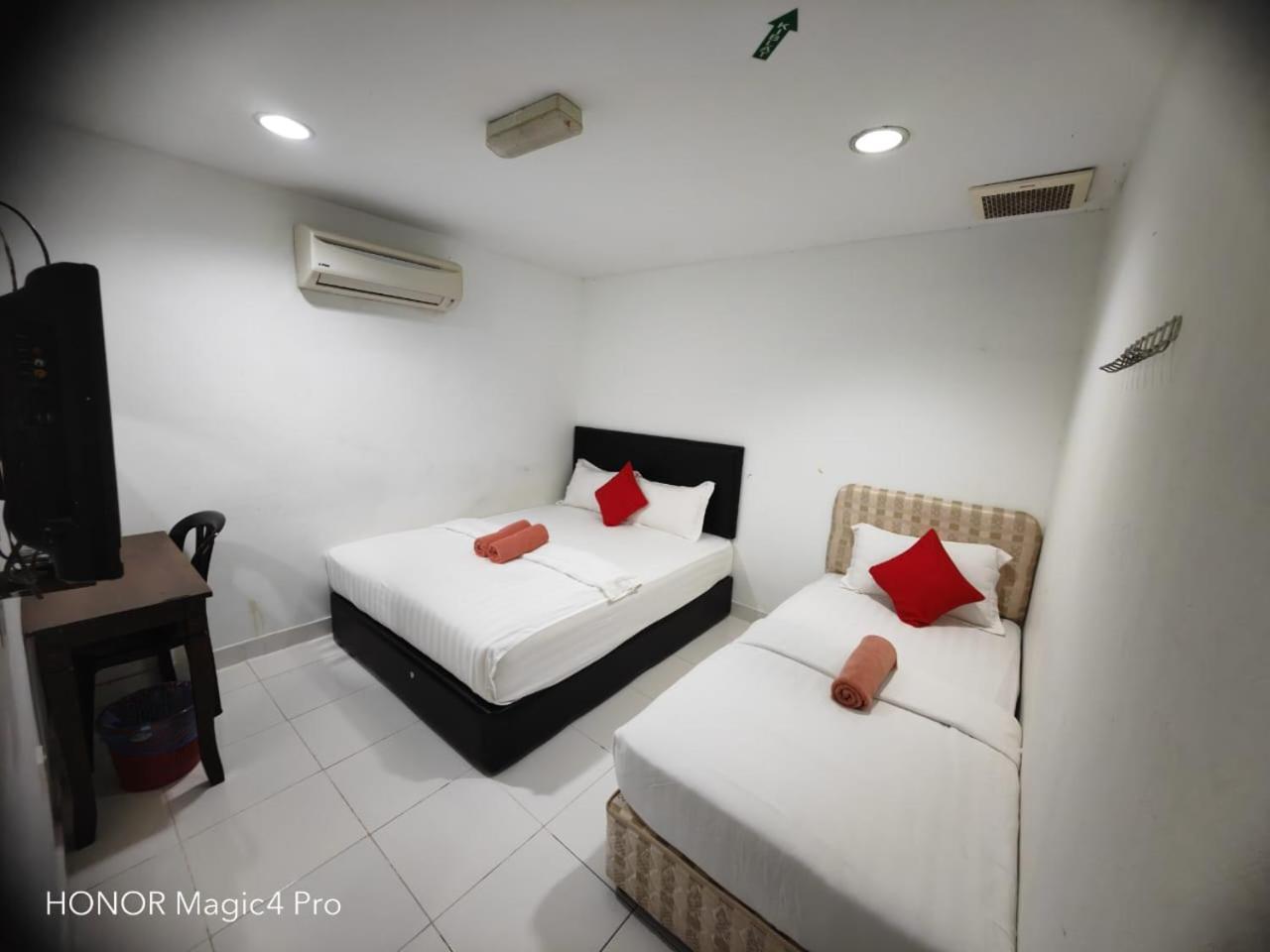 Melawati Ria Hotel Kuala Selangor Luaran gambar