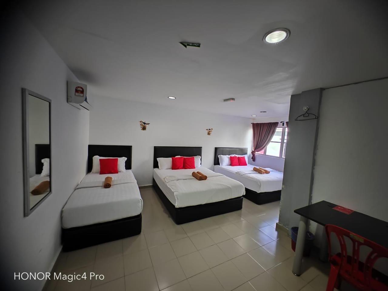 Melawati Ria Hotel Kuala Selangor Luaran gambar